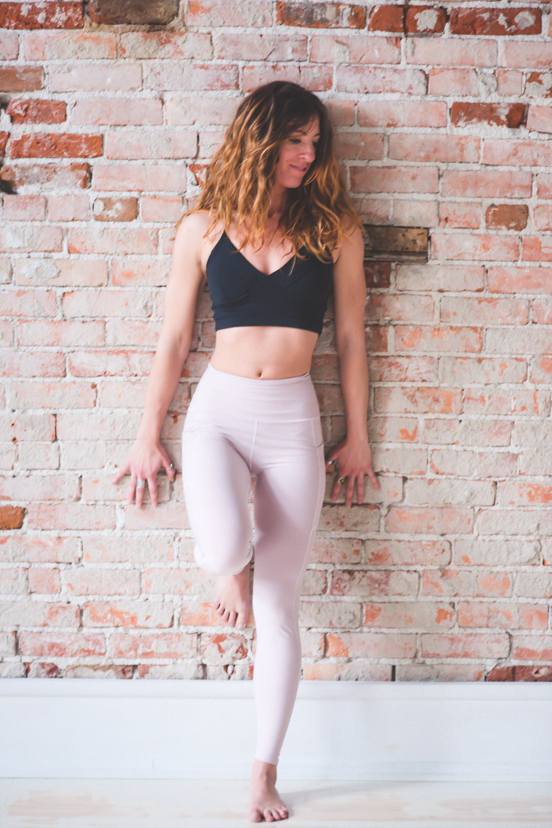 Yoga Pants | Colorado Threads | Blush Wander Pocket Yoga Pants